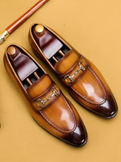 Mocassins à mors pour homme en cuir véritable à bout pointu à enfiler