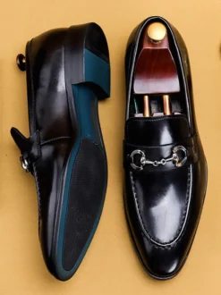 Mocassins à mors pour homme en cuir véritable à bout pointu à enfiler