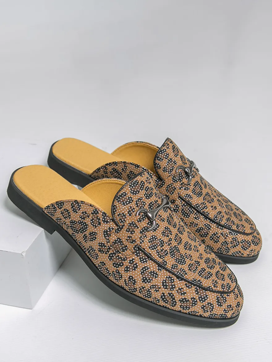 Mocassins mules pour hommes imprimé léopard bout rond détails métalliques sans talon