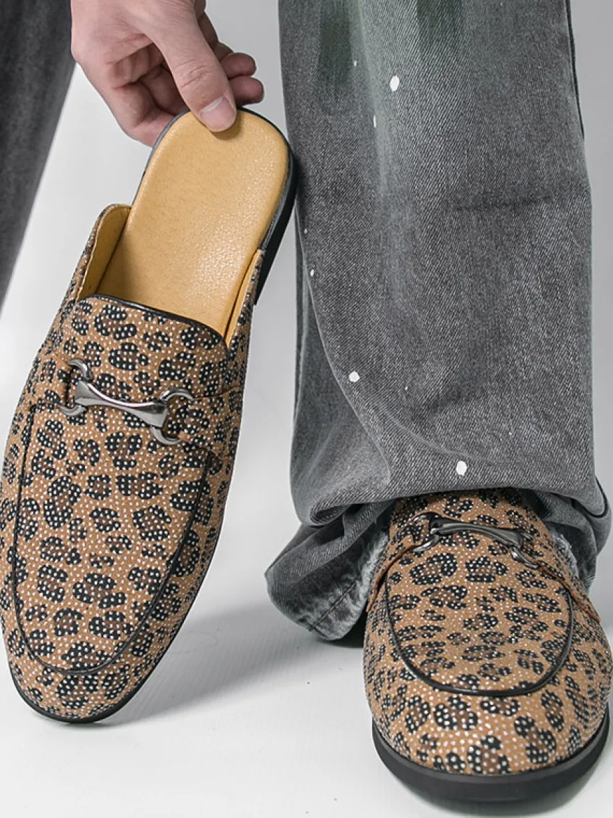 Mocassins mules pour hommes imprimé léopard bout rond détails métalliques sans talon