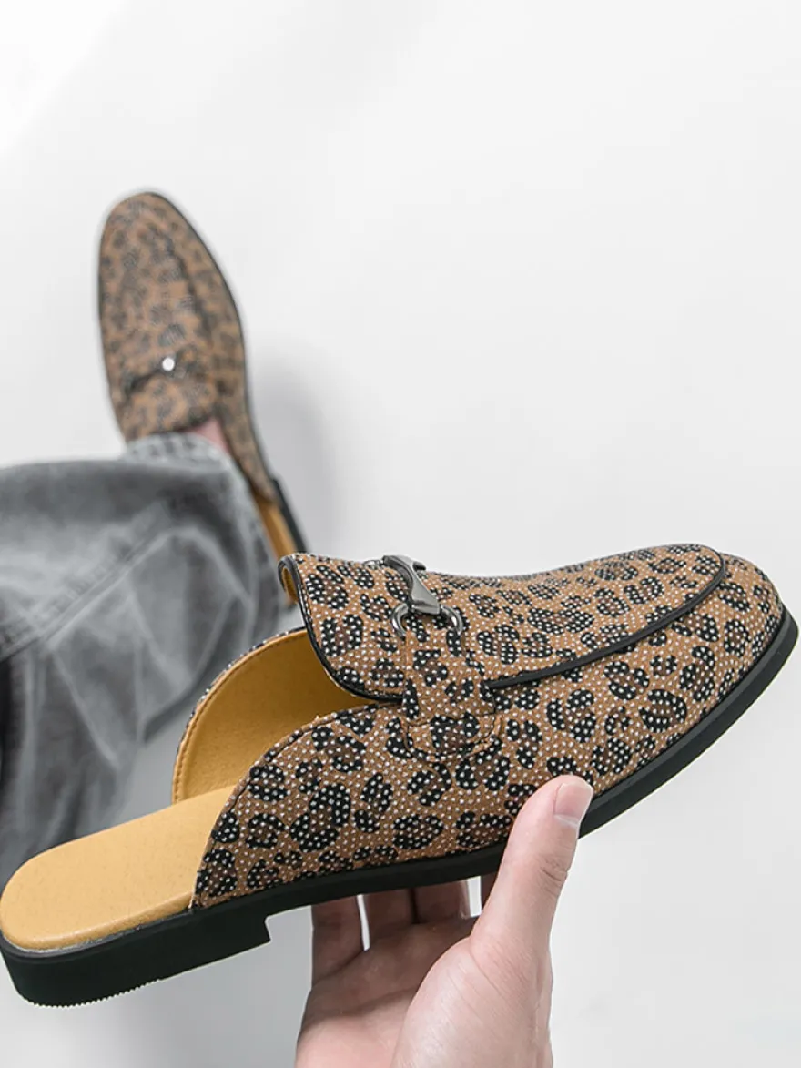 Mocassins mules pour hommes imprimé léopard bout rond détails métalliques sans talon