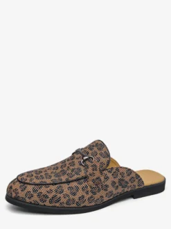 Mocassins mules pour hommes imprimé léopard bout rond détails métalliques sans talon