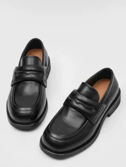 Mocassins noirs pour hommes bout rond à enfiler style penny mocassins