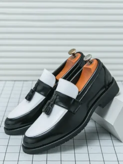 Mocassins à pampilles pour hommes bout rond color block chaussures à enfiler semelles en caoutchouc antidérapantes chaussures décontractées en cuir PU