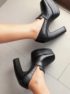 Mocassins à plateforme pour femmes talons épais motif pierre escarpins à enfiler