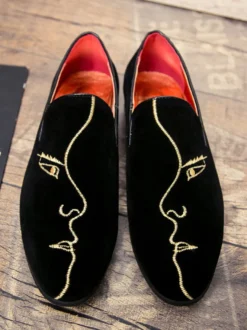 Mocassins pour hommes brodés en daim à bout pointu chaussures à enfiler à talons bas chaussures Penny