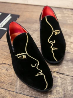 Mocassins pour hommes brodés en daim à bout pointu chaussures à enfiler à talons bas chaussures Penny