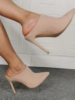 Mules à talons hauts en daim à bout pointu