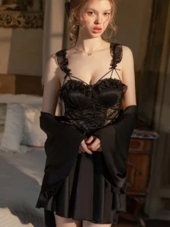 Nuisette de mariée en dentelle blanche dos nu en satin et satin lingerie femme