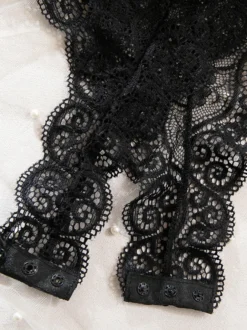 Nuisettes en dentelle noires gainantes et sexy pour femmes