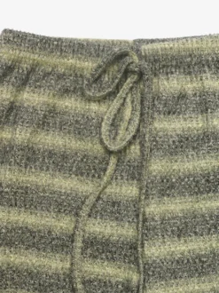 Pantalon large rayé en maille taille haute avec cordon de serrage coupe ample et décontractée idéal pour se détendre.