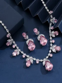 Parure de bijoux de mariée en métal et perles d'imitation attrayantes