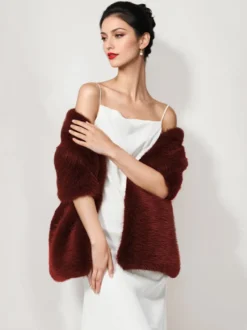 Poncho cape noir pour femme