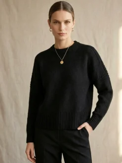 Pull court à col rond épaules tombantes manches longues coupe ample couleur unie pour femme