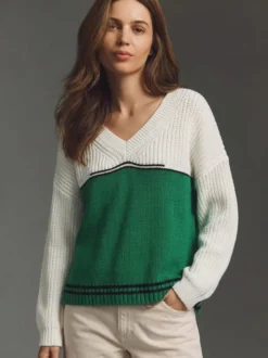 Pull en maille color block à col V ourlet rayé fentes latérales manches longues