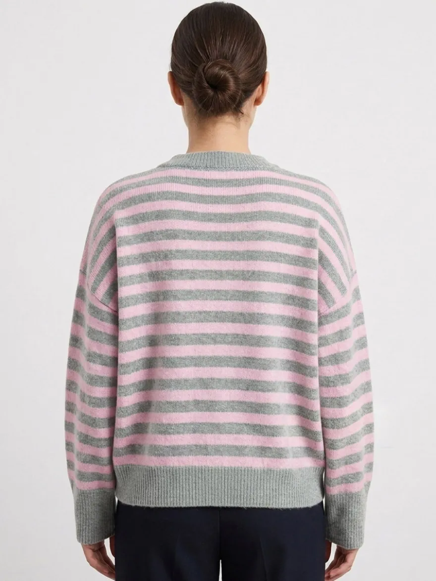 Pull rayé à col rond en maille manches longues amples style décontracté pour femme.