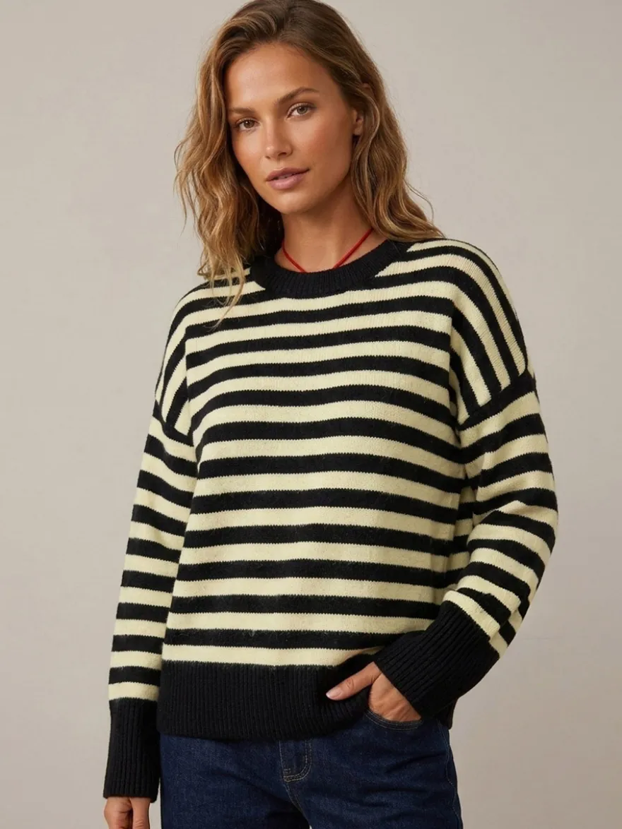 Pull rayé à col rond en maille manches longues amples style décontracté pour femme.