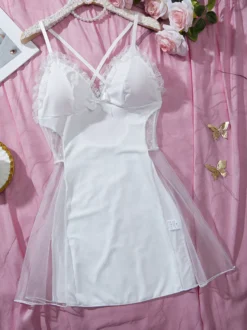 Pyjama noir transparent à volants chic pour nuit de sommeil nuisettes chemises