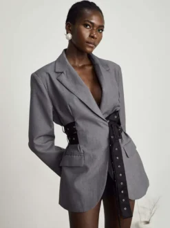 Robe blazer courte pour femme à revers cranté ceinture à rivets et taille cintrée