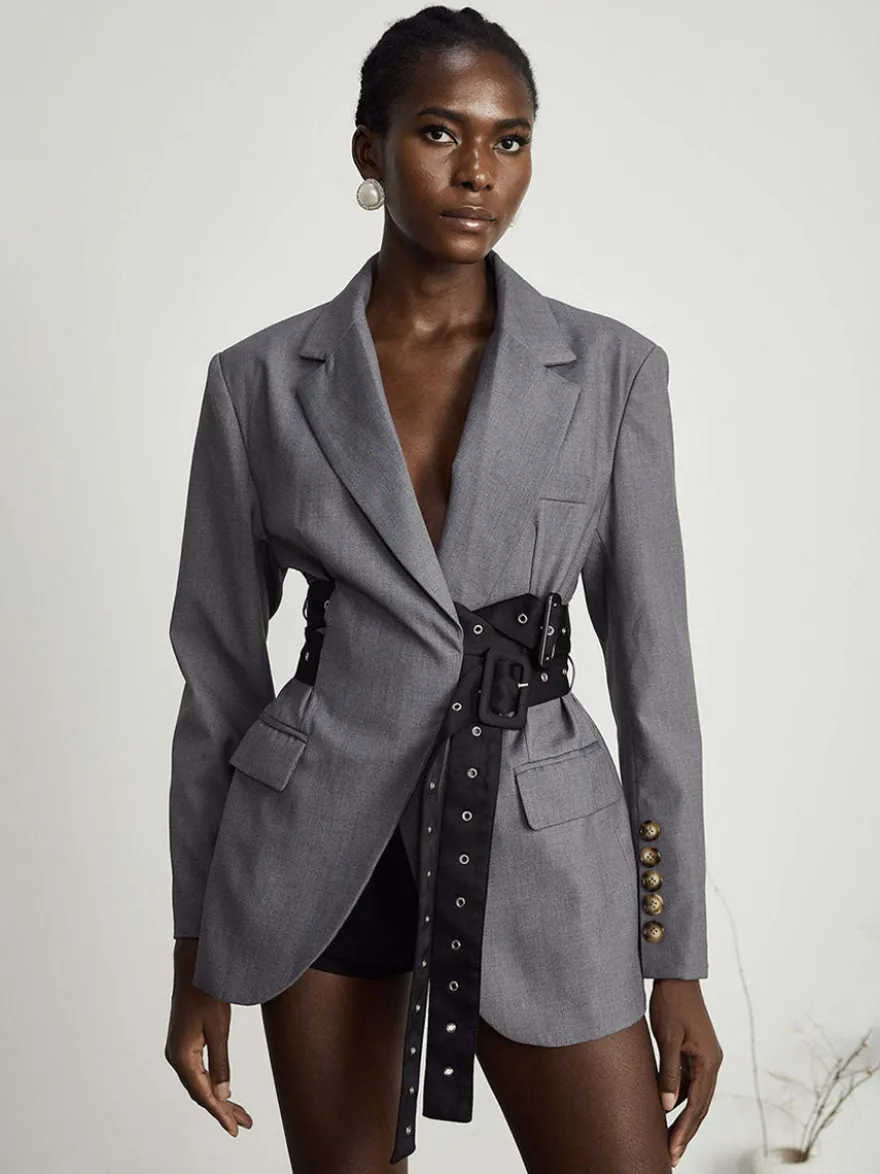 Robe blazer courte pour femme à revers cranté ceinture à rivets et taille cintrée