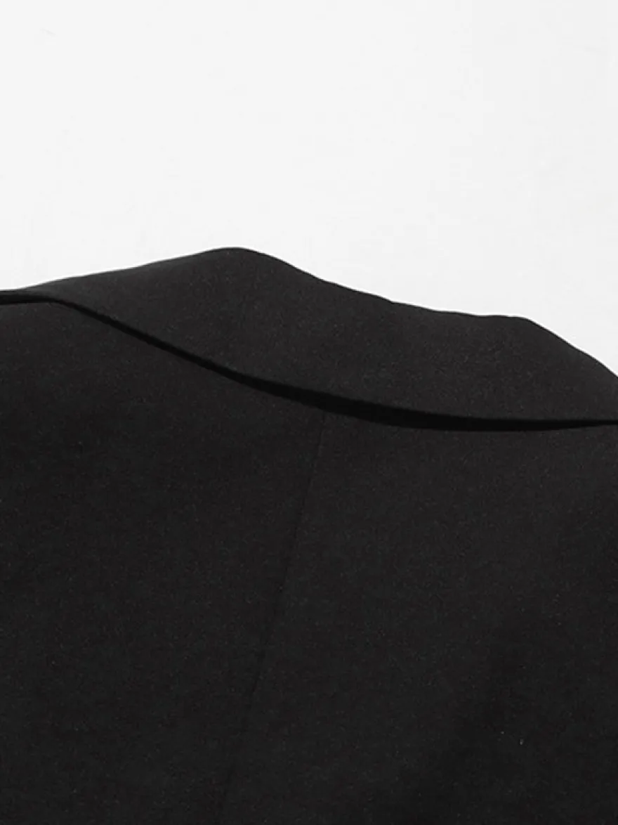 Robe blazer en satin à revers orné de plumes et de pompons ceinture à la taille et franges superposées mini-robe de soirée