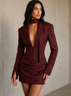 Robe blazer mini moulante à manches longues froncées et revers cranté pour femme 2026