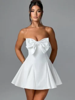 Robe Coquette à nœud pour femme - Robe mini bustier en forme de cœur - Idéale pour une fête d'anniversaire d'été 2026