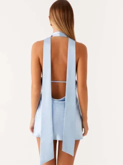 Robe courte dos nu en satin à col halter pour femme - Robe courte dos nu à décolleté plongeant avec foulard - Soirée cocktail d'été 2026