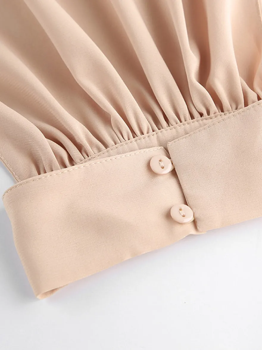 Robe courte kaki sans manches dos nu col montant taille naturelle