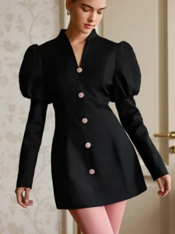 Robe courte à manches bouffantes pour femme style rétro chic - Noir élégant col montant coupe moulante - Idéale pour le printemps 2026