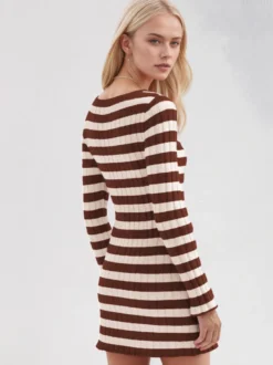 Robe courte moulante à rayures côtelées col rond et manches longues Daily Dresses