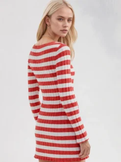 Robe courte moulante à rayures côtelées col rond et manches longues Daily Dresses