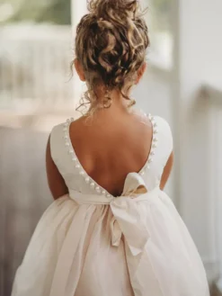 Robe cérémonie fille robe cortège enfant ivoire dos en V décoré des perles avec ceinture longueur cheville