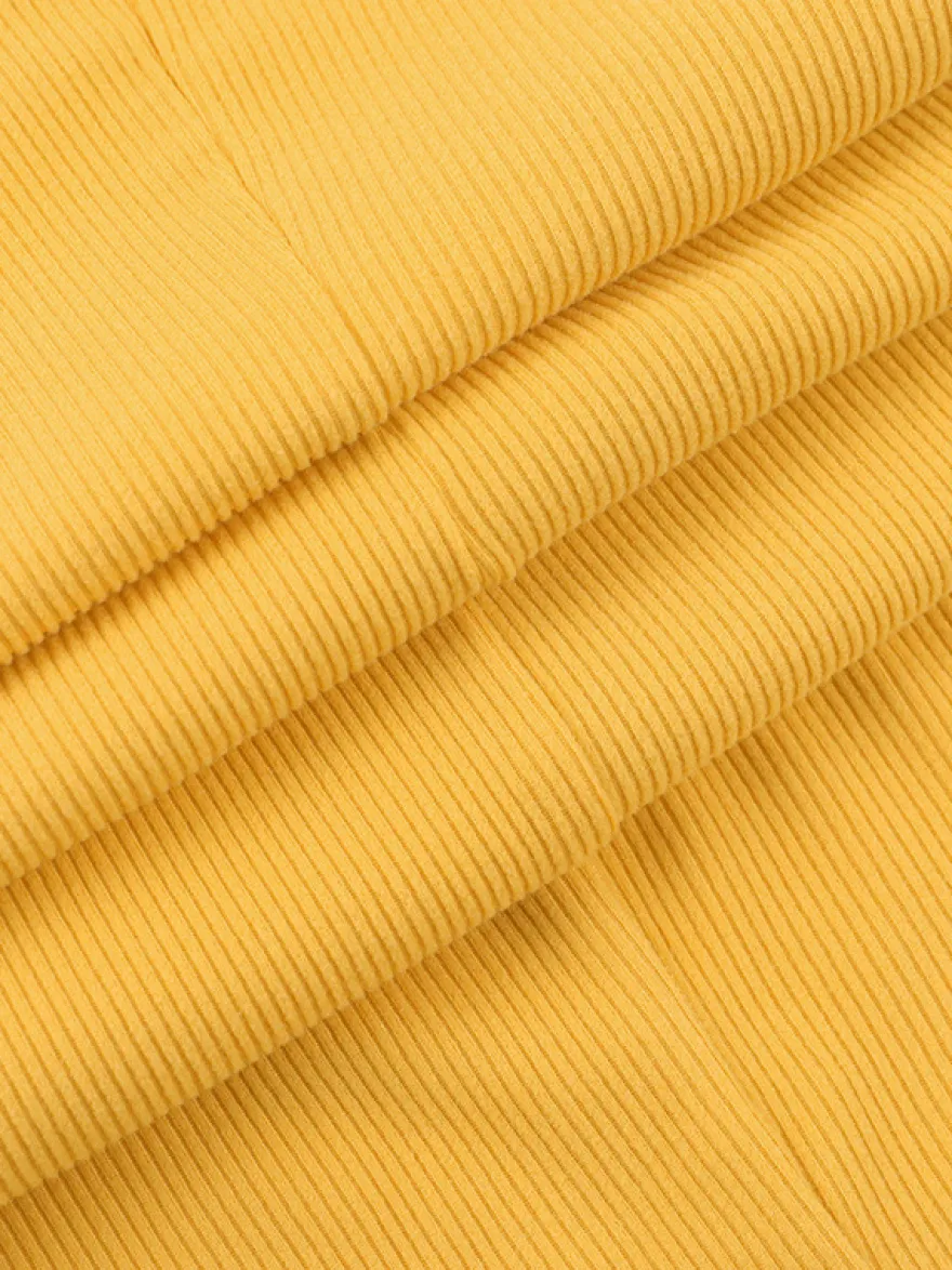 Robe côtelée à strass et fleurs pour femme - Robe moulante mini jaune à manches longues et col carré - Collection printemps-été 2026