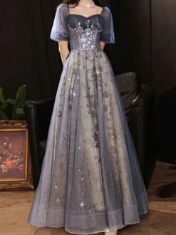 Robe de bal en dentelle col carré ligne a manches courtes robes de concours