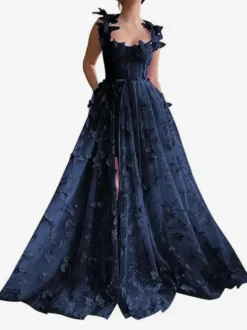 Robe de bal en dentelle florale décolleté en cœur coupe trapèze sans manches style papillon