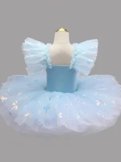 Robe de ballet bleu ciel clair pour fille ornée d'appliqués neige en polyester idéale pour les spectacles.