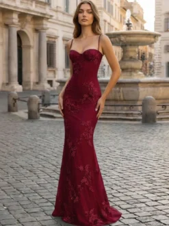 Robe de bal sirène à col cœur sans manches lacée ornée de fleurs en dentelle robe de soirée formelle