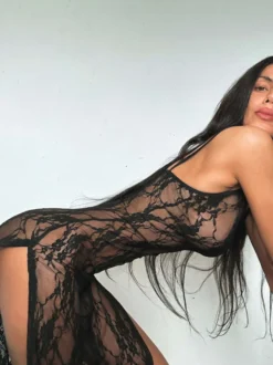 Robe de club noire à bretelles dentelle transparent fendu sans manches en polyester robe sexy à fente haute