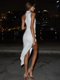 Robe de club pour femmes noir découpé sans manches robe sexy en polyester