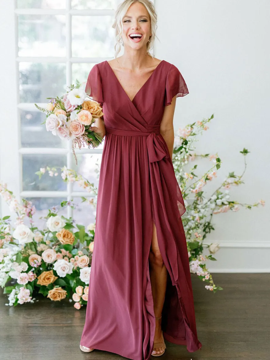 Robe de demoiselle d'honneur bordeaux col V jupe fendue longueur cheville