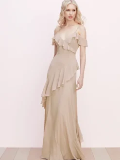 Robe de demoiselle d'honneur à volants bretelles spaghetti dos nu ligne a robes de bal en mousseline de soie