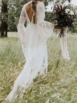 Robe de mariée Boho en mousseline col et dos en V manche longue en dentelle longueur au sol Robe de mariage