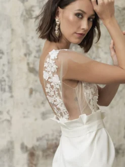Robe de mariée courte blanche haut en dentelle jupe en satin Robe de mariée civile Robe de mariage