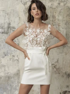 Robe de mariée courte blanche haut en dentelle jupe en satin Robe de mariée civile Robe de mariage