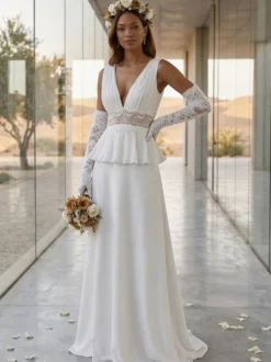 Robe de mariée deux pièces en dentelle col en V traîne boutons fonctionnels sans manches longue