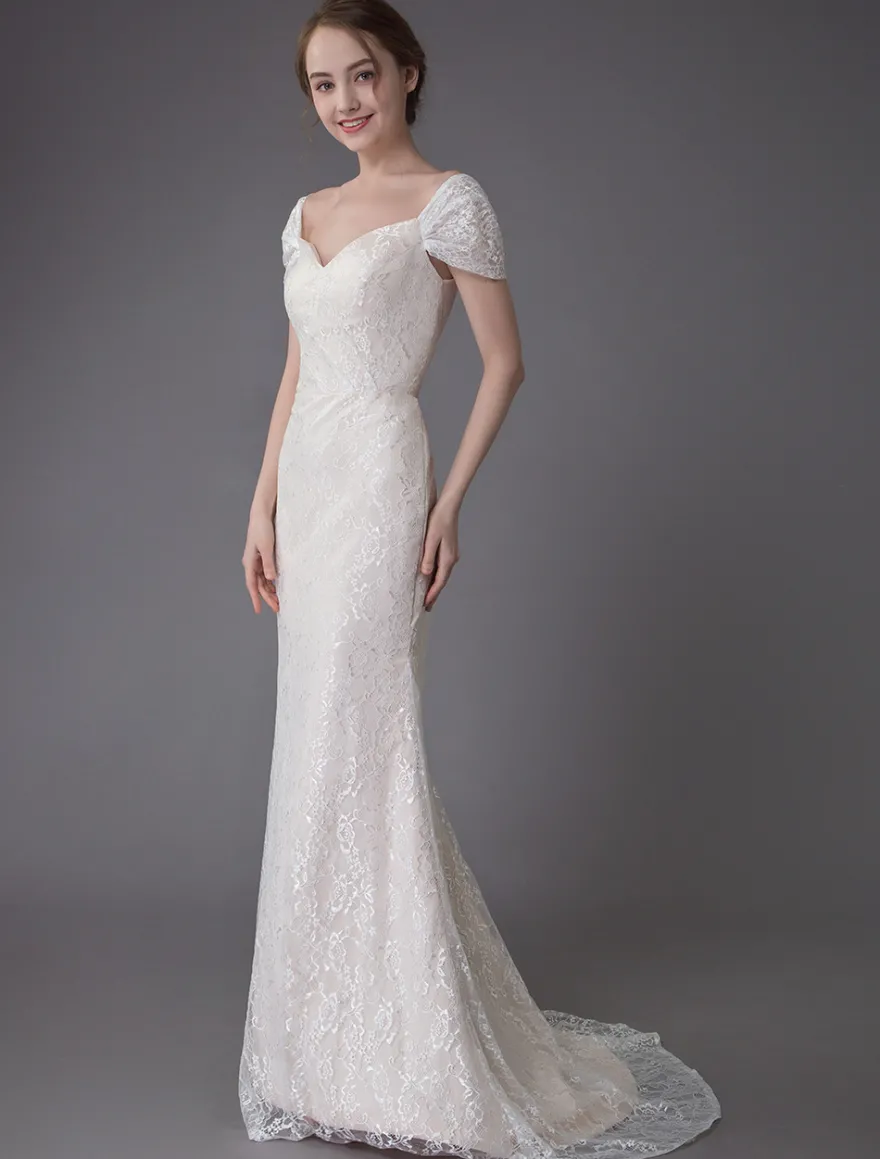 Robe de mariée ivoire en dentelle col en coeur manche courte zip sur dos Robe de mariage