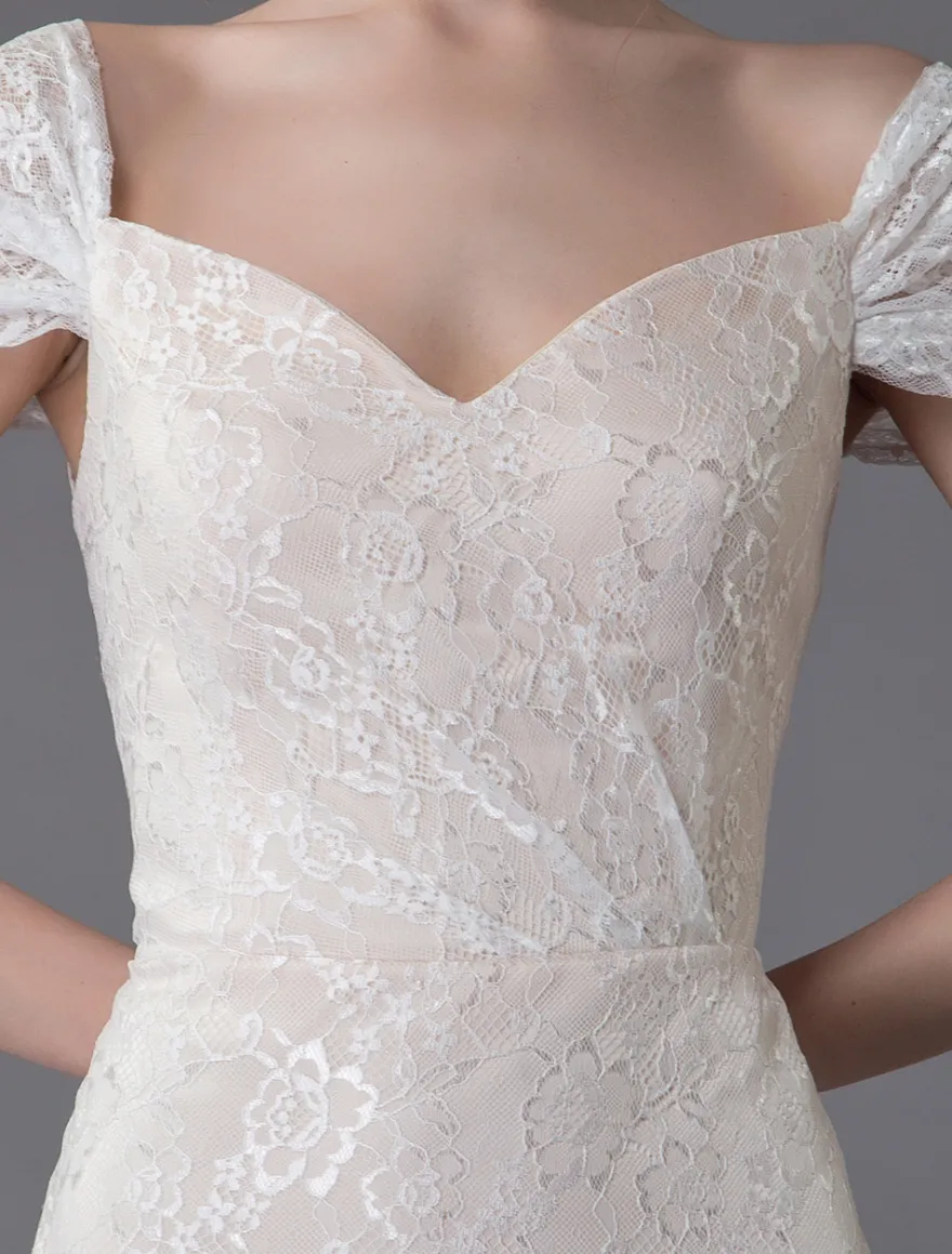 Robe de mariée ivoire en dentelle col en coeur manche courte zip sur dos Robe de mariage