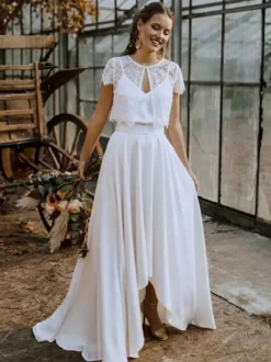 Robe de mariée 3 pièces en dentelle col bijou coupe trapèze fermeture éclair manches courtes