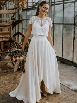 Robe de mariée 3 pièces en dentelle col bijou coupe trapèze fermeture éclair manches courtes